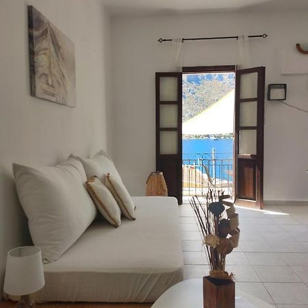 Gompos Apartment - Cozy Apartment Next To The Sea - Amazing Sea View Symi Exterior photo