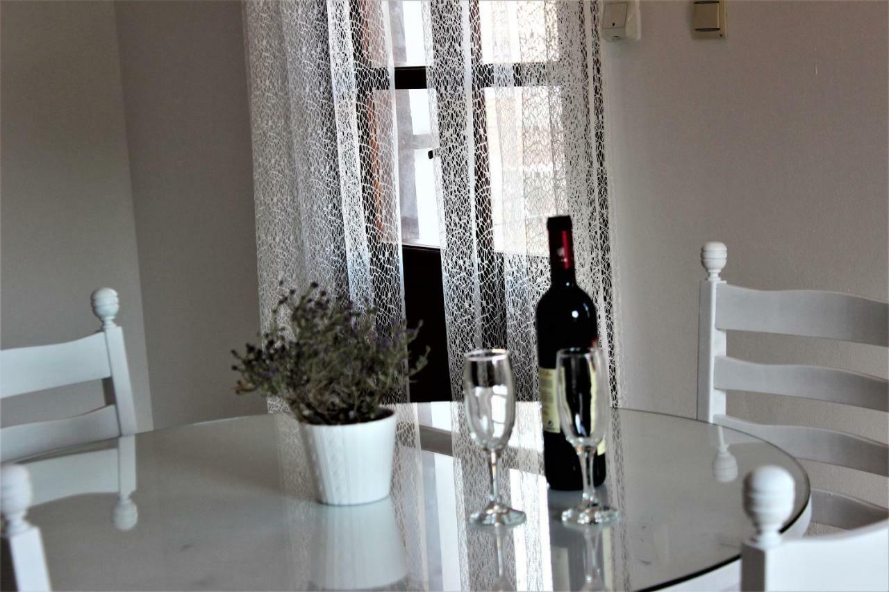 Gompos Apartment - Cozy Apartment Next To The Sea - Amazing Sea View Symi Exterior photo